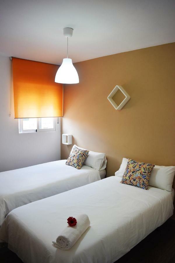 Apartamento Flamingo Beach 贝纳尔马德纳 外观 照片