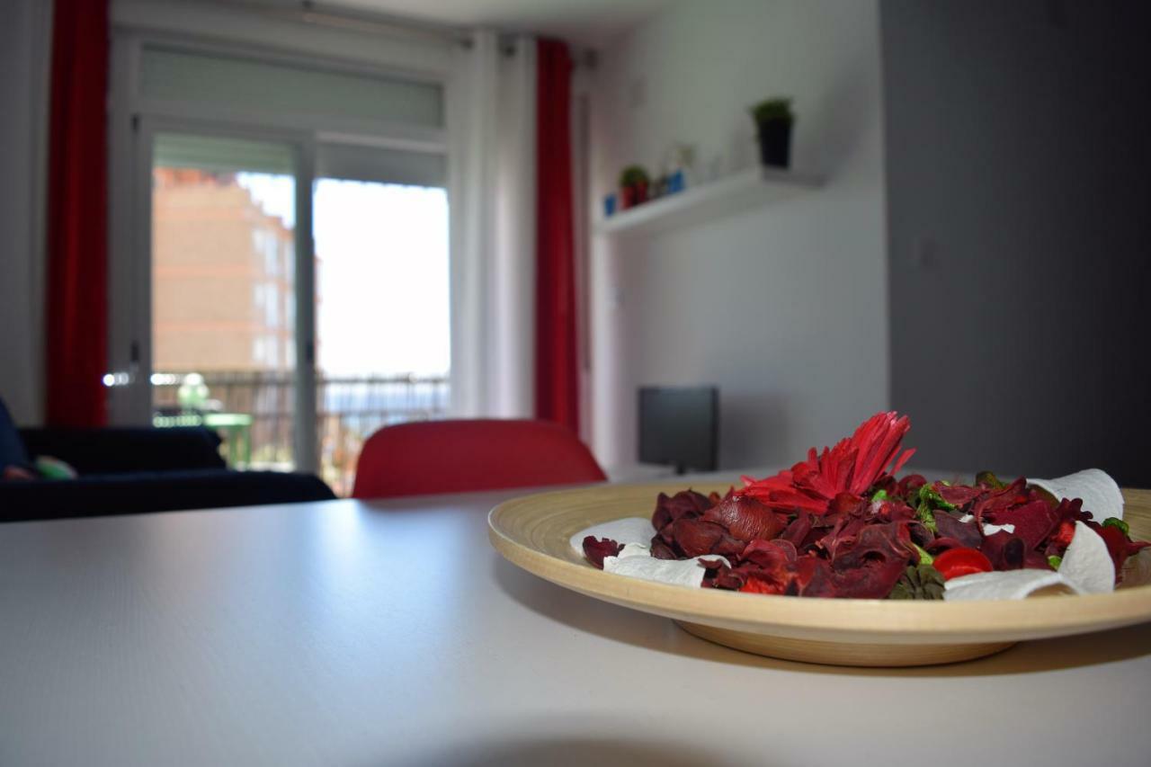 Apartamento Flamingo Beach 贝纳尔马德纳 外观 照片