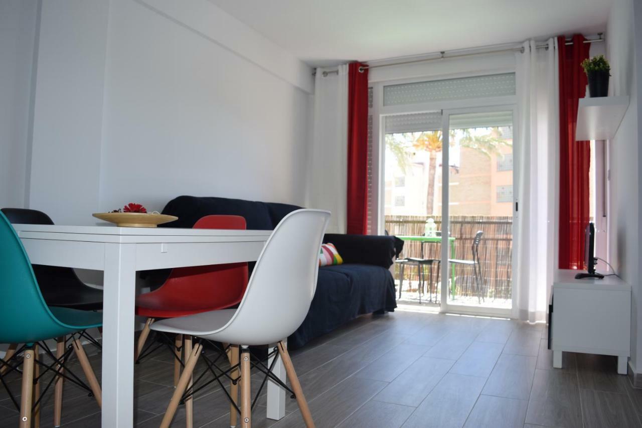 Apartamento Flamingo Beach 贝纳尔马德纳 外观 照片