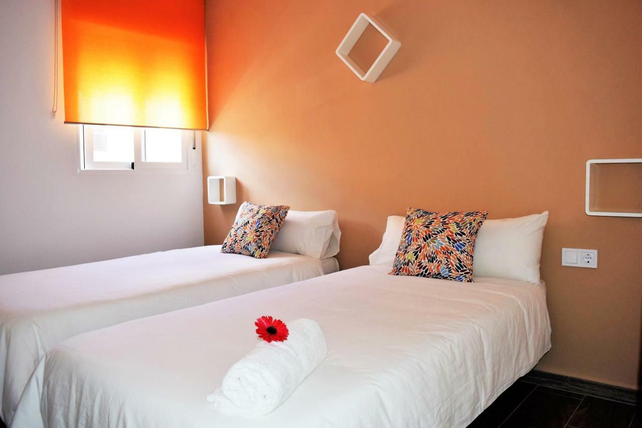 Apartamento Flamingo Beach 贝纳尔马德纳 外观 照片